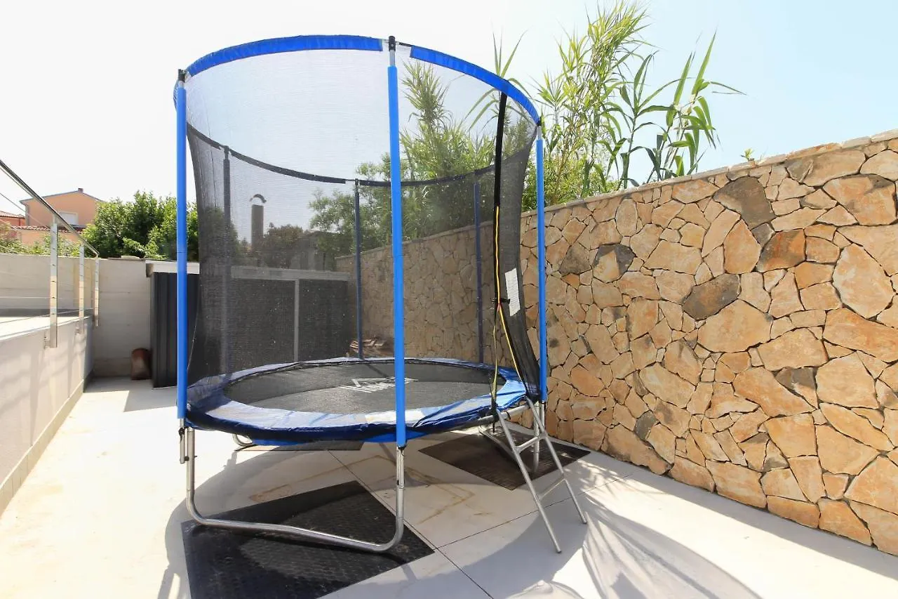 New Modern Villa Riz With Private Pool Near The Town Center And Beach By Wiibuk Pula