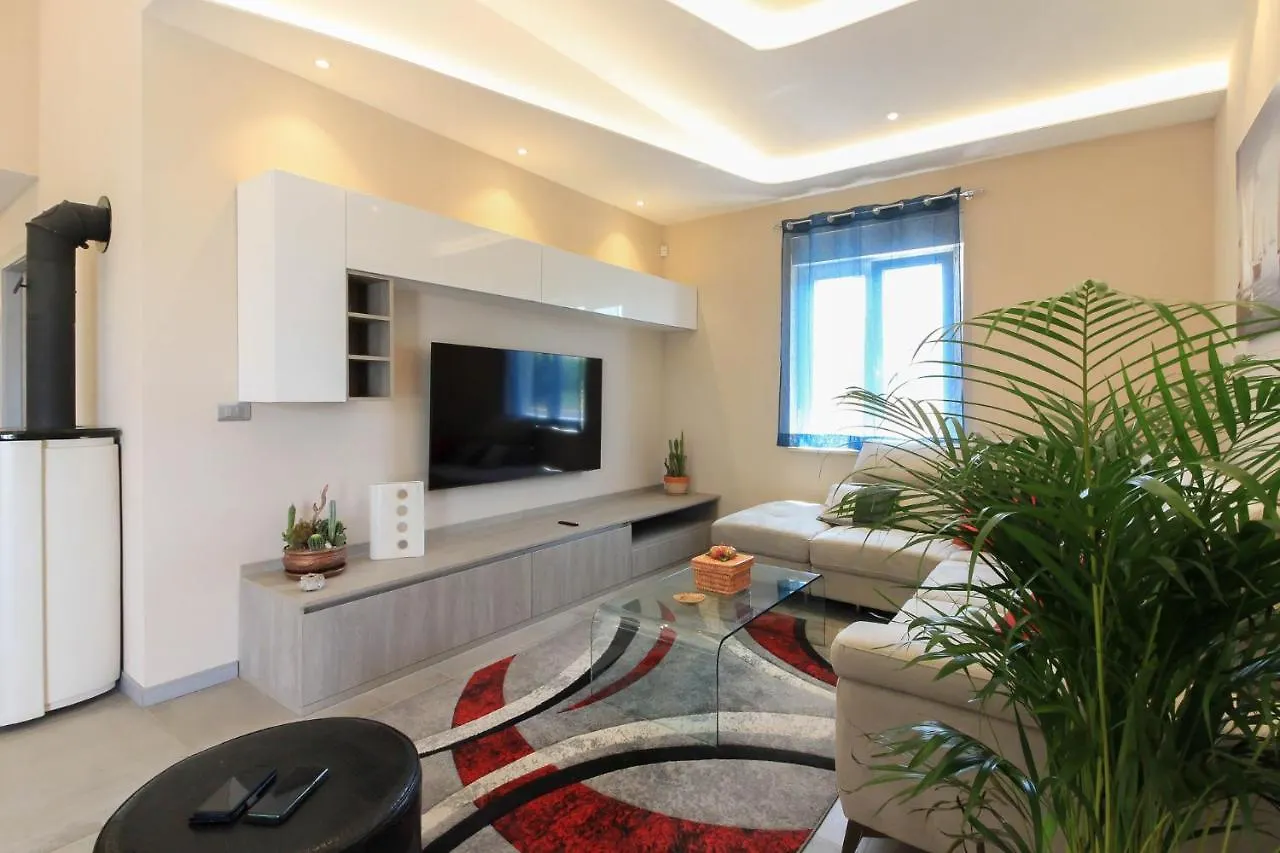 New Modern Villa Riz With Private Pool Near The Town Center And Beach By Wiibuk Pula Croatia